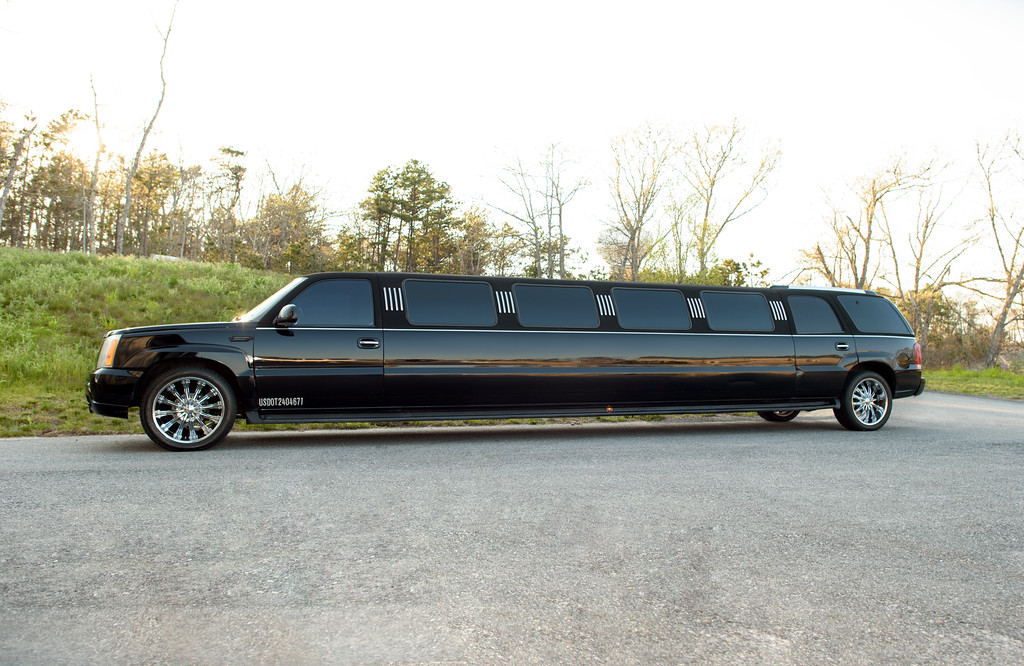 20 Passenger Cadillac Escalade Limo