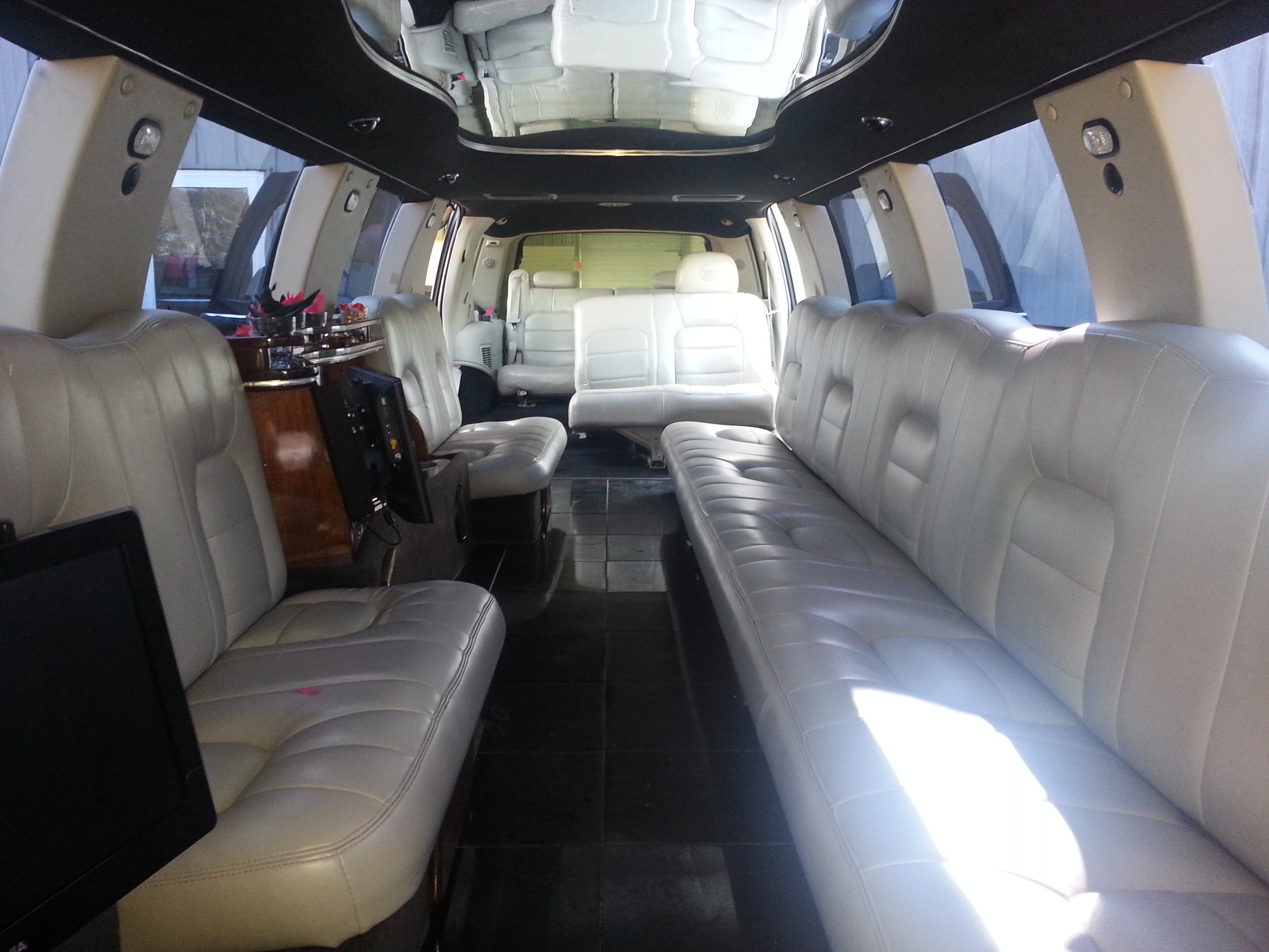 20 Passenger Cadillac Escalade Stretch Limo Cape Cod